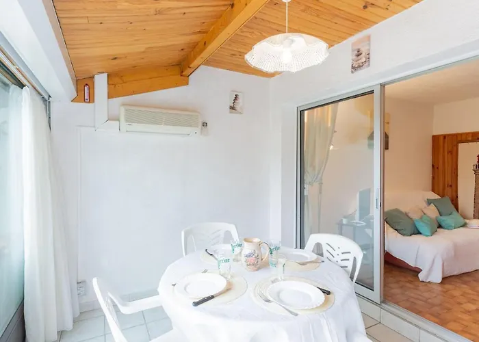 Les Pescadieres-1 By Interhome Apartmán Le Lavandou