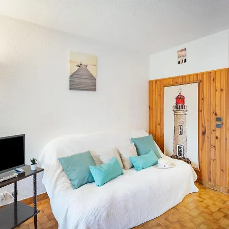 Apartment Les Pescadieres-1 By Interhome *