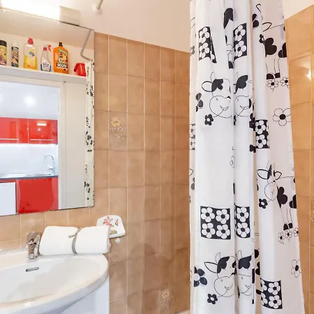 Appartement Les Pescadieres-1 By Interhome