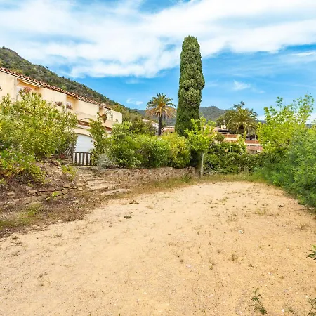 Les Pescadieres-1 By Interhome