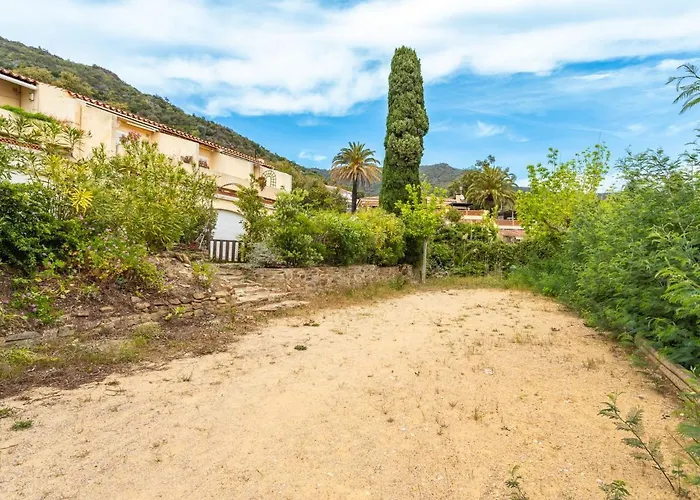 Les Pescadieres-1 By Interhome